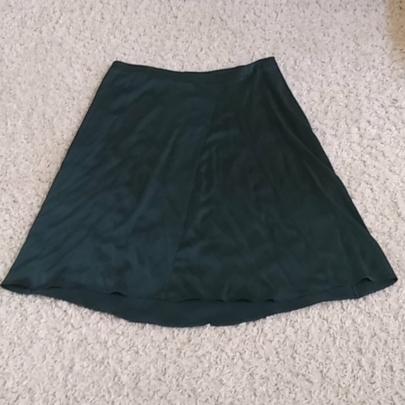 Eileen Fisher Silk Blend Skirt. - Picture 3 of 7